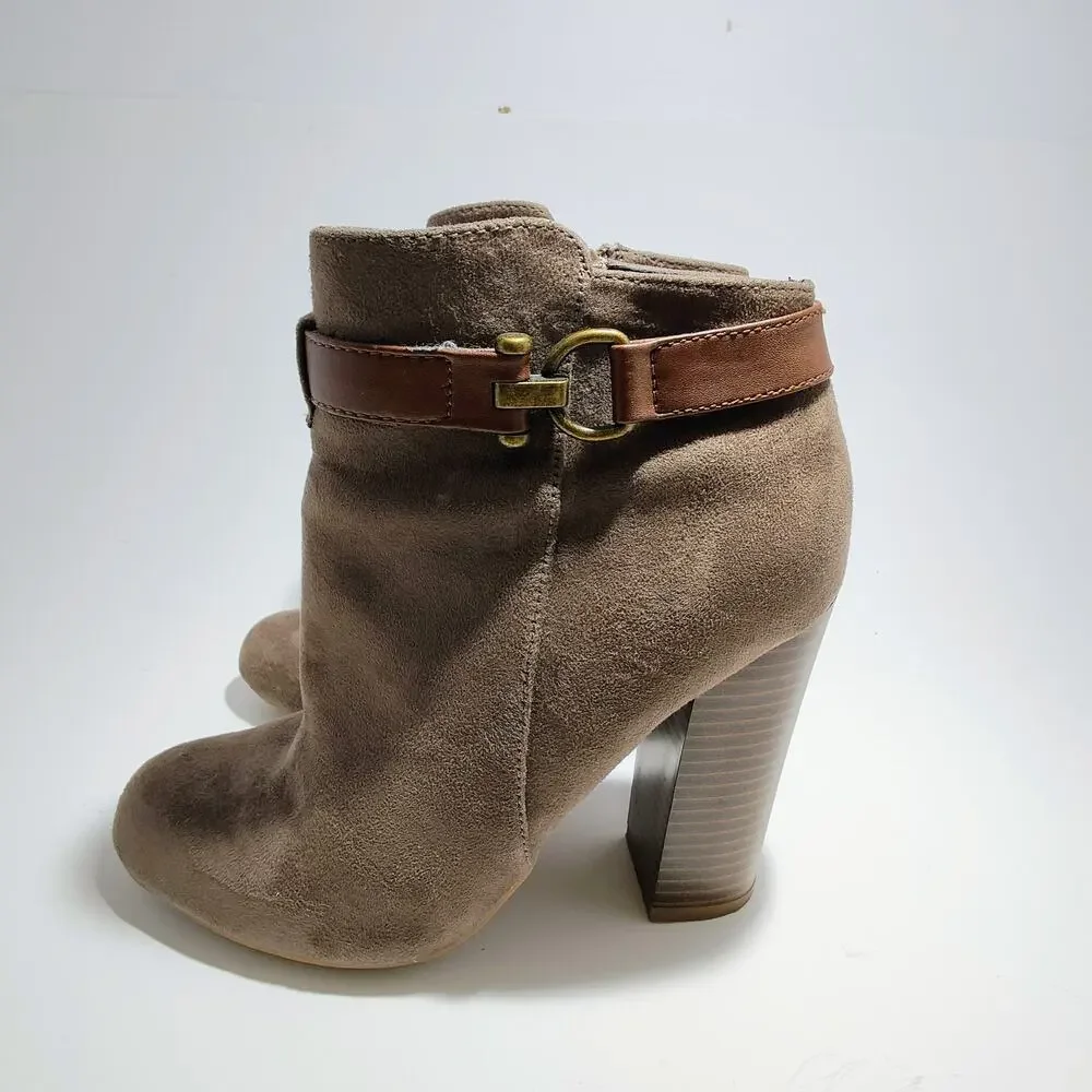 Bamboo Women's Size 5 1/2 Suede High Heel Ankle Zip‎ Boots